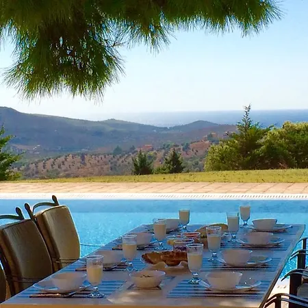 Distefi Hills In Sounio Villa